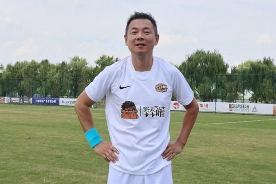 亚洲另类激情春色校园小说